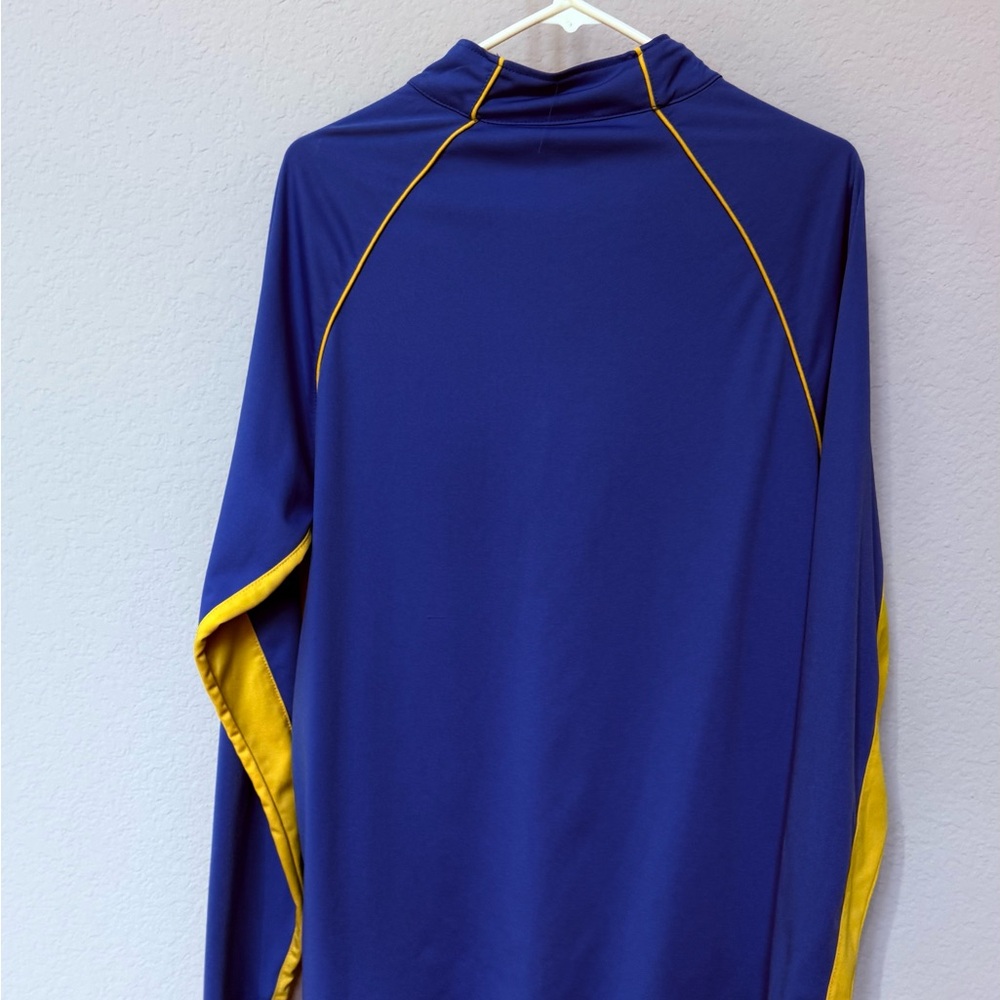 UCLA BRUINS Colosseum Blue and Yellow Men's 1/2 zip pullover - Picture 2 of 4